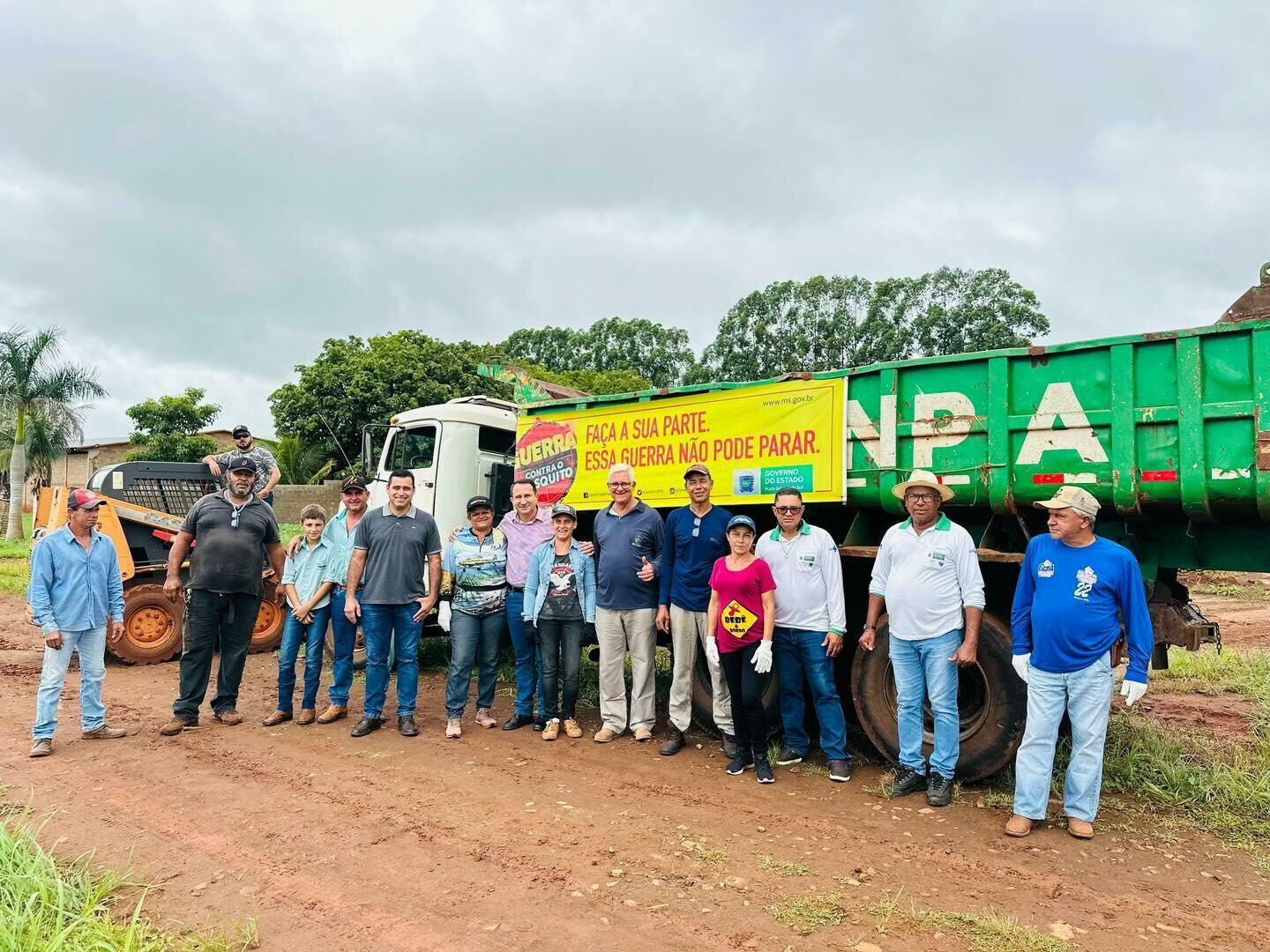 Imagem de compartilhamento para o artigo Paraíso das Águas declara guerra à dengue: arrastão de limpeza é a primeira arma nesta batalha da MS Todo dia